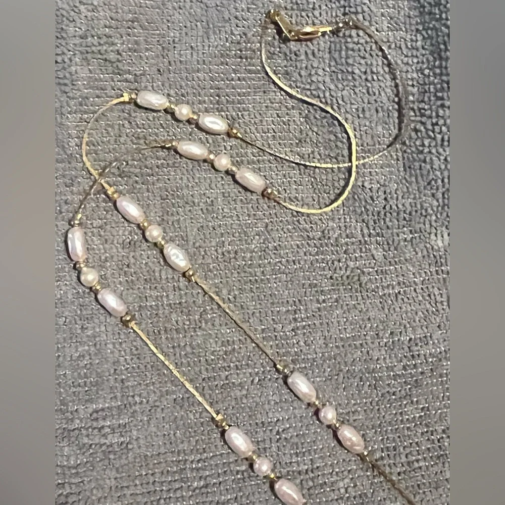 NECKLACE VINTAGE Fashion Gold with Rice Beads 28” No Call Outs